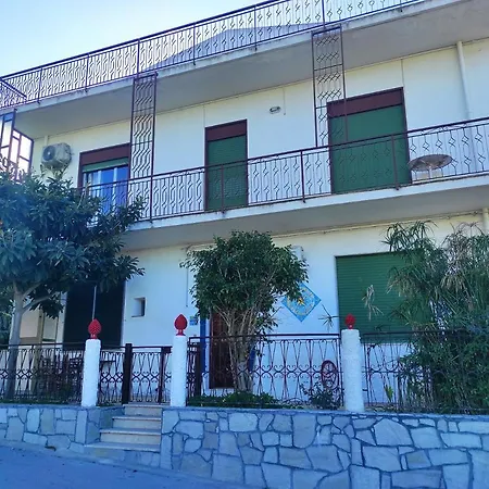 Nyaraló Mongiove Mare Pigna Rossa Patti